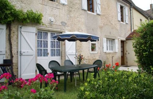 Montfaucon Casa | Retiro vintage en Montfaucon