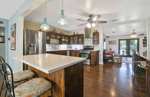 Tulare Casa | Vintage Soul By Sequoia Park & AG Expo