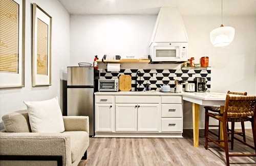 Central Oklahoma City Apartamento | Vintage Studio 6min-plaza Dist Full Kitchen