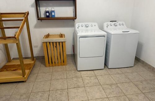 Cedar Village Apartamento | Vintage Timbers Cottages
