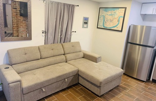Uptown Historic District Casa | Vintage Uptown Hidden Gem, Walk to Everything New Renovation!