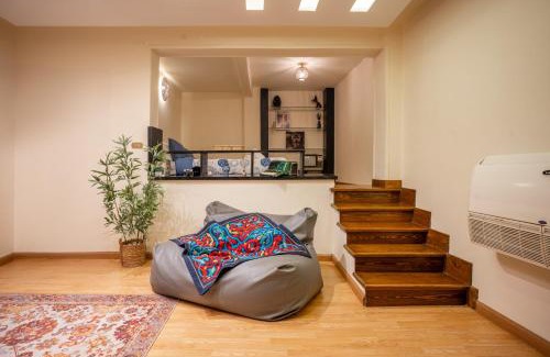 Zamalek Apartamento | Vintage Vibrant Space !