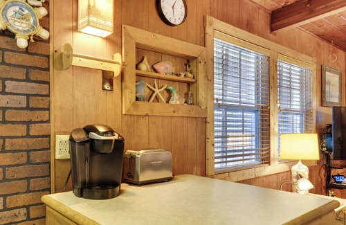 Laguna Beach Estates Casa | Vintage Waves