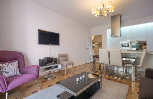 Gambetta Apartamento | Violet - Apartamento elegante, descarado y contemporáneo