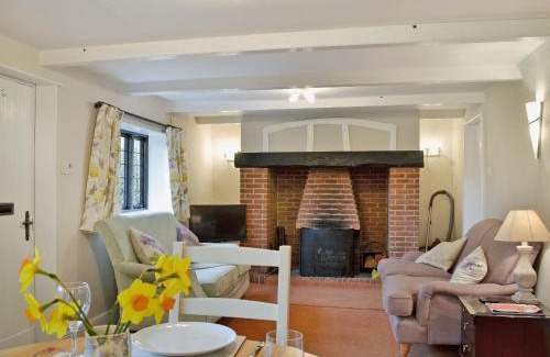 Catfield Casa | Violet Cottage