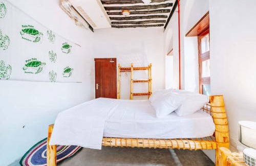 Stone Town Apartamento | Violeth's Charm at Train's House
