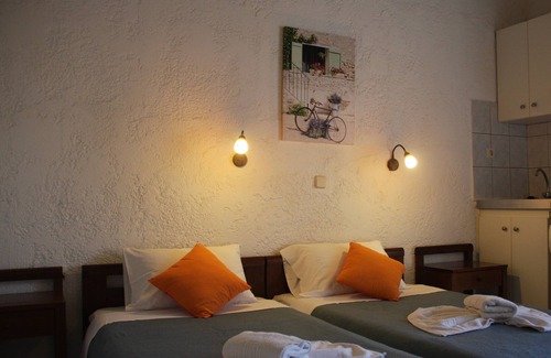 Malevizi Hotel | Violetta Hotel