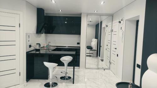 Krivoy Rog Apartamento | VIP апартаменты. Центр, проспект Мира 35