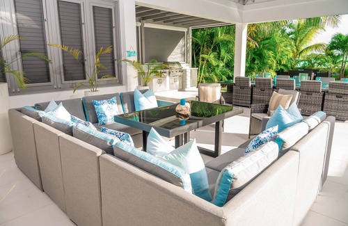 Jolly Harbour Villa | The Beach House