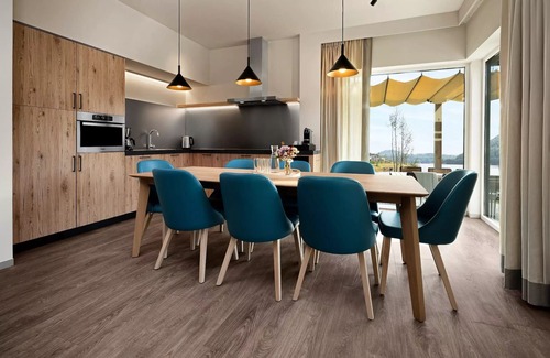 Lanklaar Casa | VIP-Cottage für 8 Personen mit Seeblick