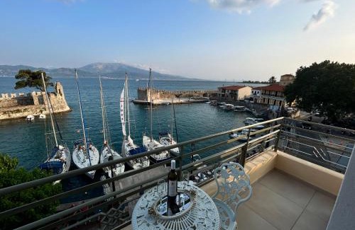 Gefira Mpania Apartamento | Vip Lepanto Port Suites