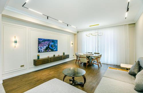 Bayil Apartamento | VIP Sea View Apartment 3 bedrooms