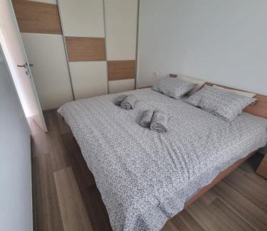 Dobravlje Apartamento | Vipava Valley Stay - Apartment Miki - With Patio, Parking & Pets OK