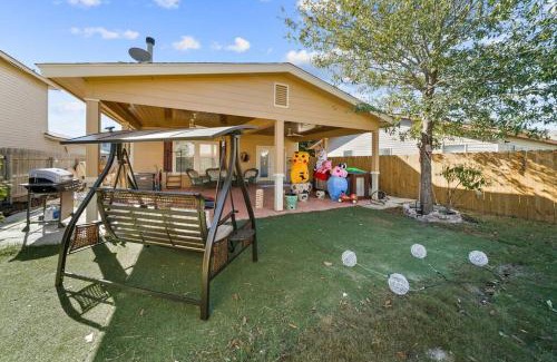 West San Antonio Casa | VIPKids Seaworld Extravaganza