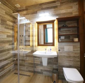 Odorheiu Secuiesc Apartamento | Virág Apartman Luxury