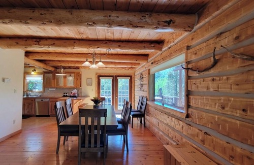 Virginia City Cabina | Virginia City Mountain Splendor!