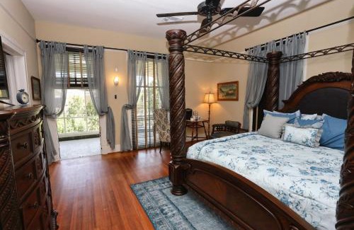 Galveston Cama Y Desayuno | Virginia Point INN