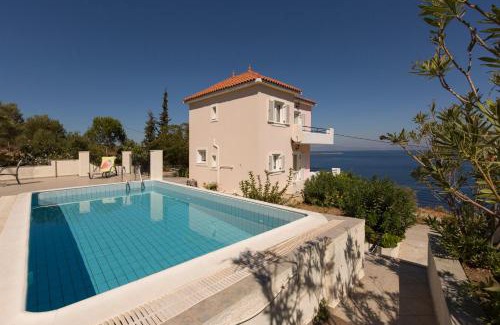 Samos Town Villa | Virginia Seaside Villas