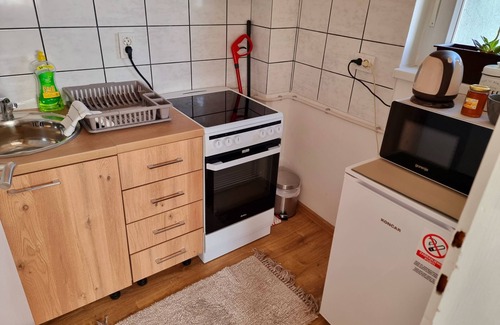 Virovitica Apartamento | Virka studio apartment - SELF CHECK IN, Virovitica, Croatia