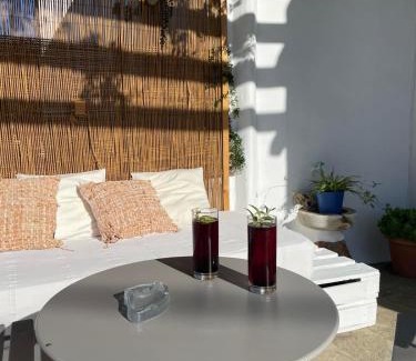 Tinos Apartamento | Visinokipos House