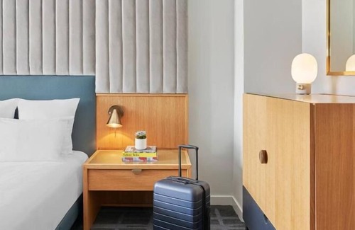 Downtown Chicago Complejo | Visit Chicago! 4 Modern Units near 360 Chicago and Oak Street Beach! Parking!