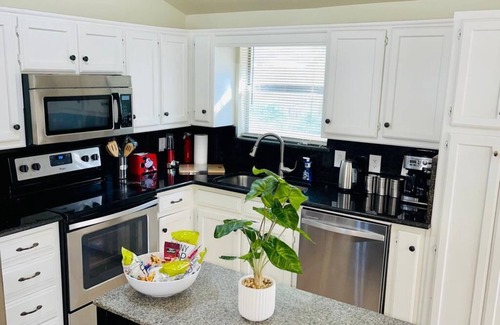 Frisco Casa | Visit Downtown Frisco Cozy & Relaxing Vacation Home