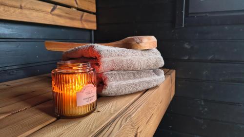 Kolari Chalet De Esquí | Visit Lapelland - Riverside Village with a Nature View, Fireplace, Sauna, Kitchen