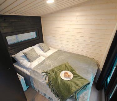 Kolari Chalet De Esquí | Visit Lapelland - Riverside Village with a Nature View, Fireplace, Sauna, Kitchen