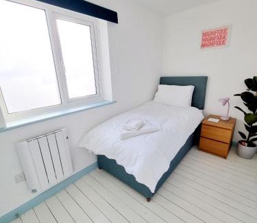 Seaford Apartamento | Visit Seaford Apartment - 4 Bedrooms
