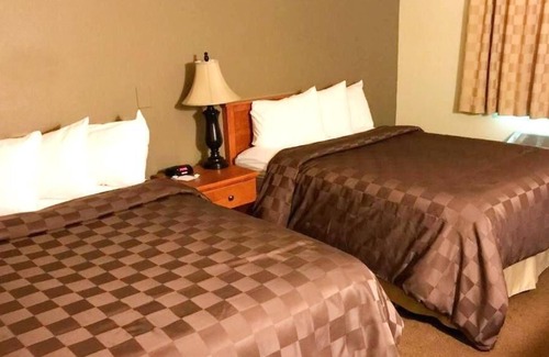 Kellogg Casa | Visit The Gem State! Stay Minutes Away From Scenic View Of The Mountain