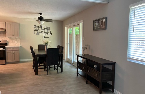 McKinney Casa | Visiting Austin TX? Come and unwind at this newly renovated home with family