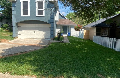McKinney Casa | Visiting Austin TX? Come and unwind at this newly renovated home with family