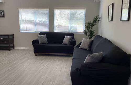 McKinney Casa | Visiting Austin TX? Come and unwind at this newly renovated home with family