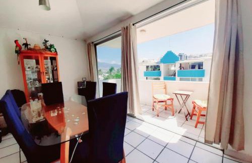 Caleta Apartamento | Vista a la bahia de Acapulco - Departamento para grupos de hasta 8 huéspedes