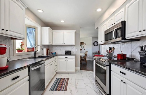 Twin Falls Casa | Vista Cliff House, Stunning View from Canyon Rim next to walking/bike trail!