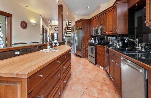 Okanagan-Similkameen Apartamento | Vista Del Luna - 4 bedroom 3500 sq ft. Santa Fe-style Penthouse on Okanagan Lake