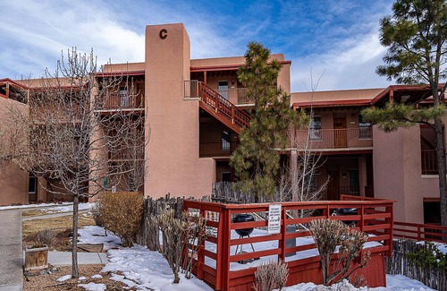 Santa Fe Condominio | Vista La Sierra