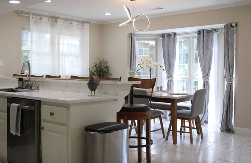 Gainesville Casa | Vista Lanier