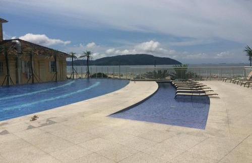 Pompeia Casa | Vista Mar Unlimited Frente Mar Ar Condicionado Garagem Arrumação Andar Alto e piscina aquecida, sauna e muito mais!