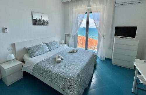 Laigueglia Apartamento | Vista Mare & AC - Smeraldo Apartment