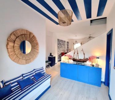 Falerna Casa | VISTA MARE Su tre piani con giardino
