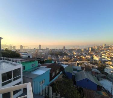 Valparaiso Apartamento | Vista panoramica a la bahia Depto 2p
