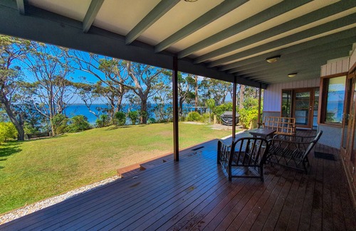 Sanctuary Point Casa | Vista Point - Your Waterfront Sanctuary Point Break
