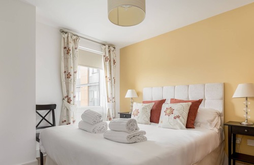 Poole Cabaña | Vista, Poole