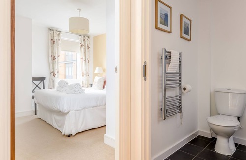 Poole Cabaña | Vista, Poole