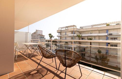 Santa Margarida Apartamento | Vista Roses Mar - Apartamento con piscina II