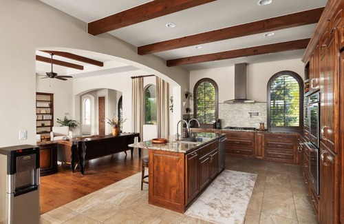 Leander Casa | Vista Sol Villa | Lake Days + Pool Nights