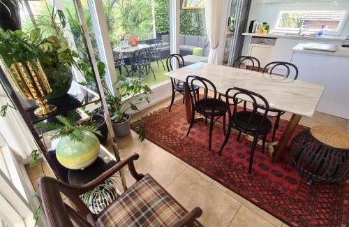 Arncliffe Casa | Vista unit Close to the City & Airport & Train station and Brighton Le Sands Beach
