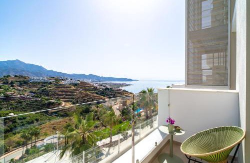 Torrox Apartamento | Vista Verde - Bayview Hills Luxury Resort with free padel & spa