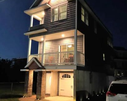 Atlantic City Casa | Vista Villa - 3 Bedrooms with Roof Top Deck!